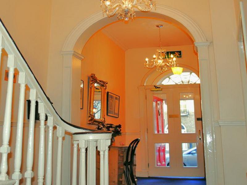 Baggot Court Townhouse Hotel ดับลิน ภายนอก รูปภาพ