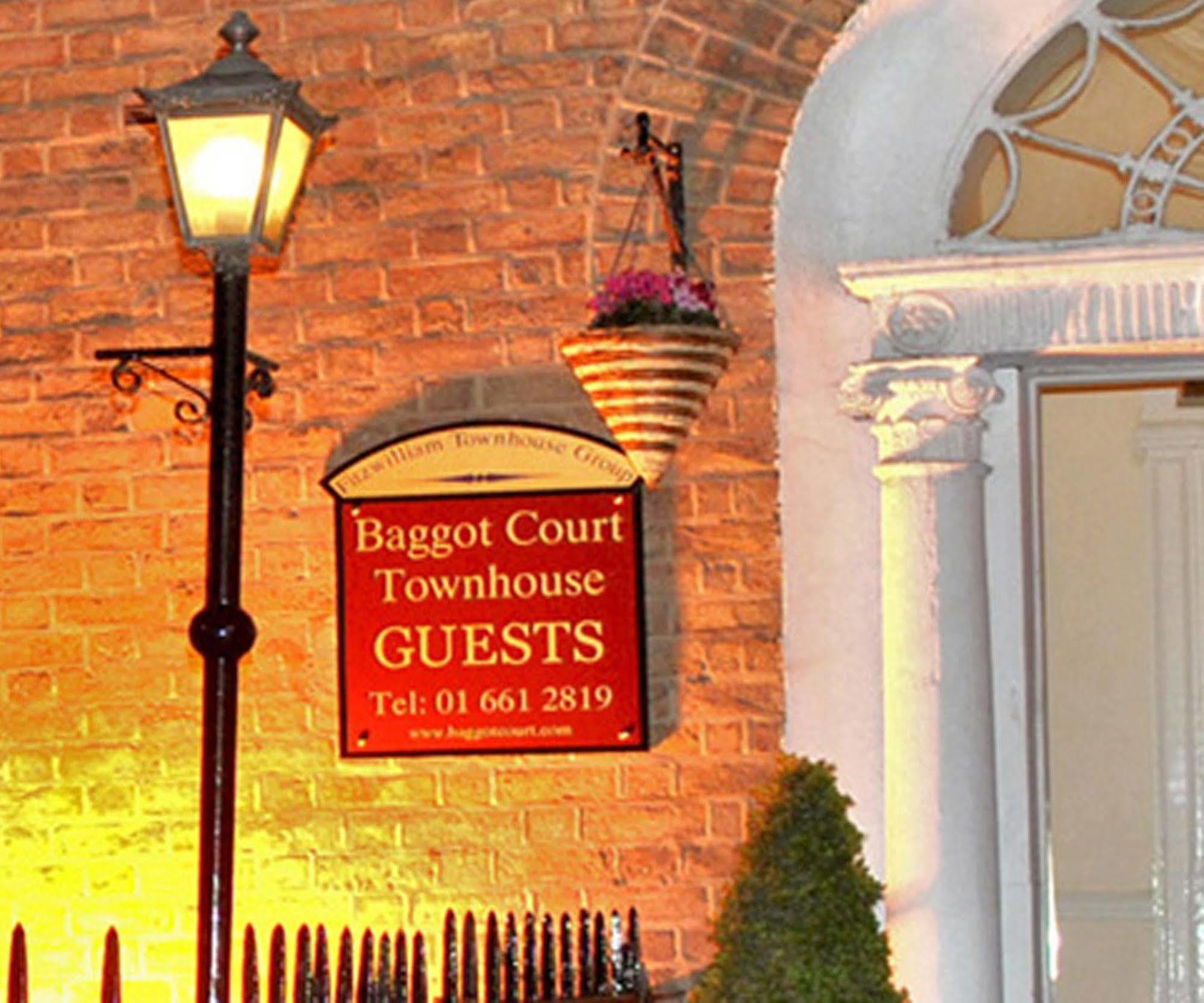 Baggot Court Townhouse Hotel ดับลิน ภายนอก รูปภาพ