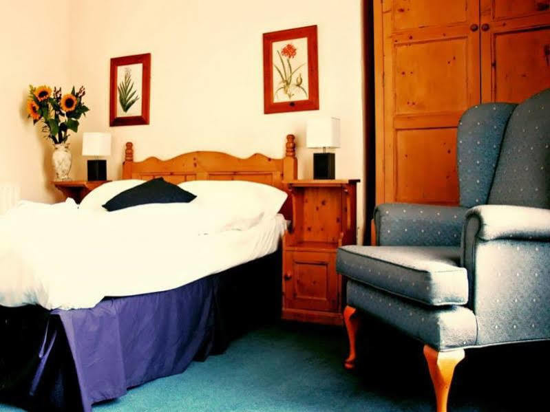 Baggot Court Townhouse Hotel ดับลิน ภายนอก รูปภาพ